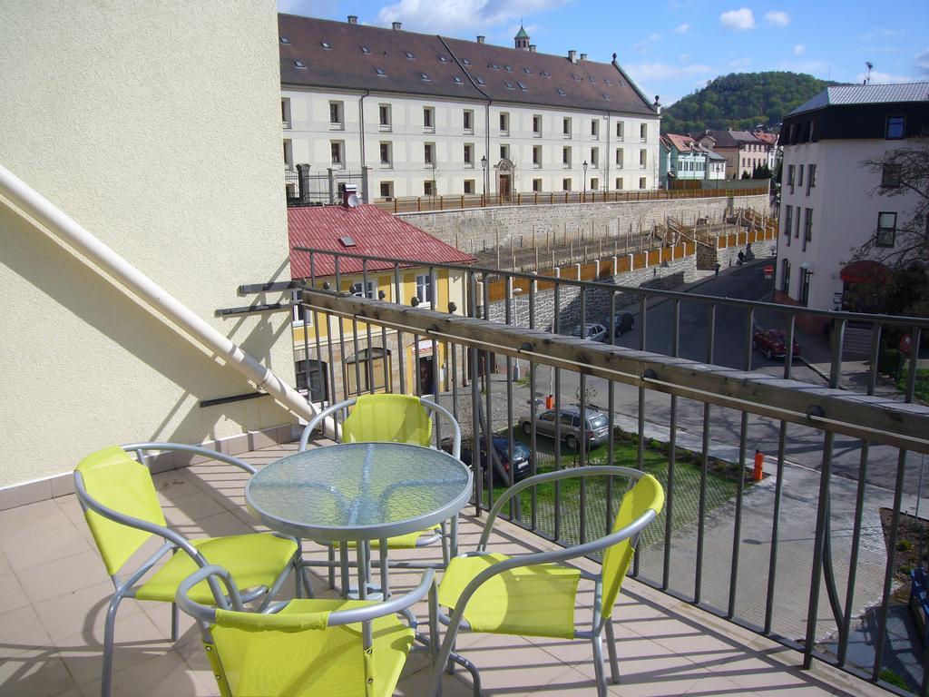 Bohemica Apartments Decin Exterior foto
