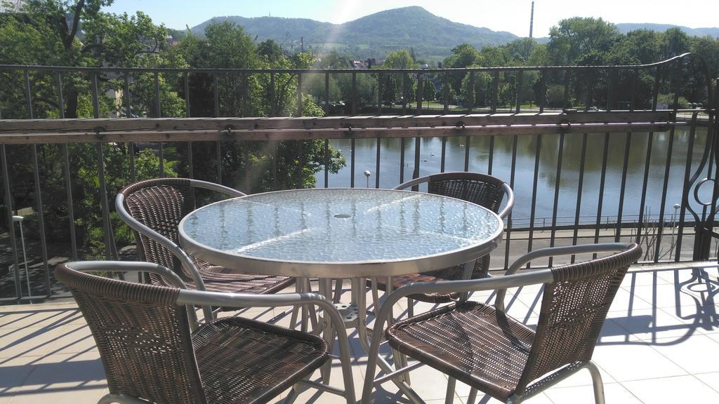 Bohemica Apartments Decin Exterior foto