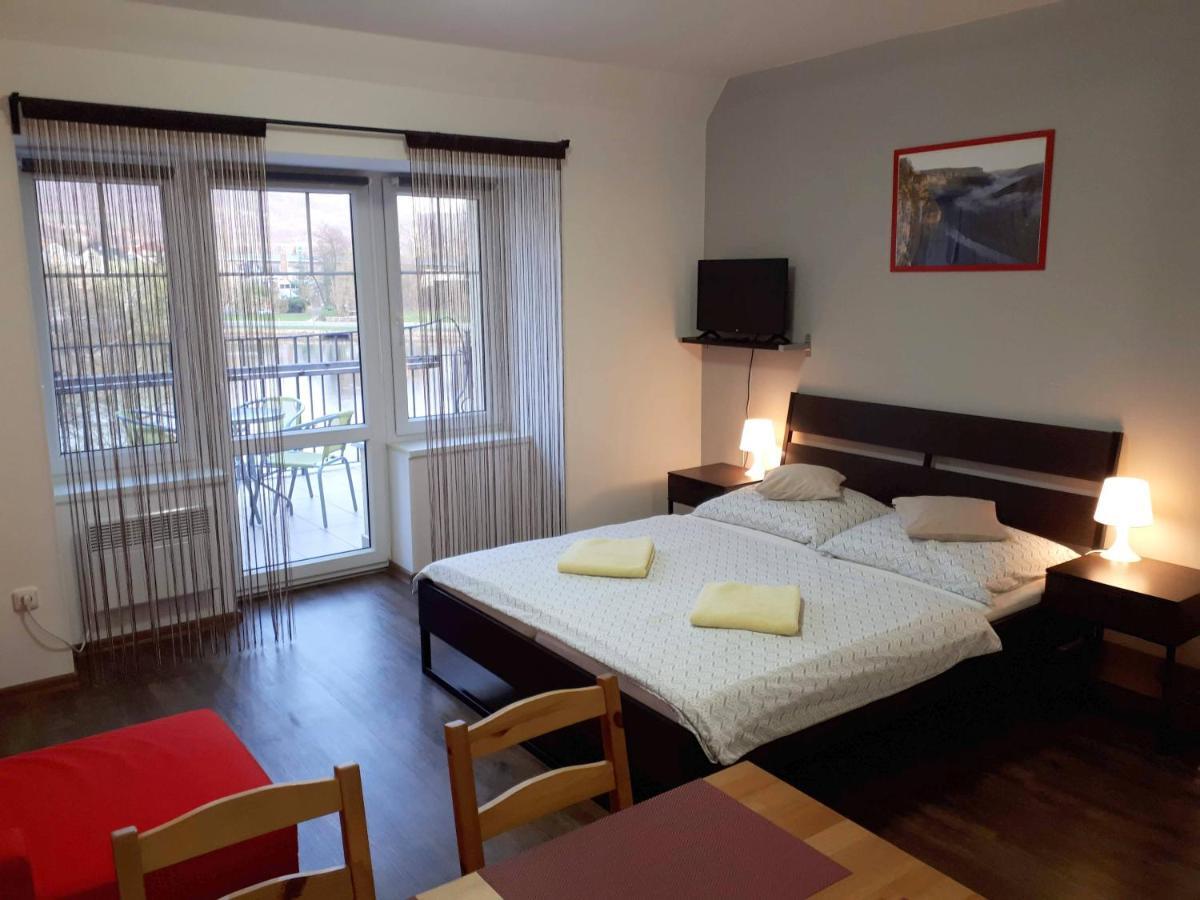 Bohemica Apartments Decin Exterior foto